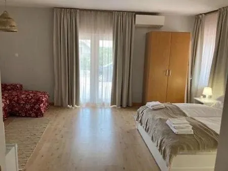 Lejlighedshotel Pahok Apartmanhaz *
